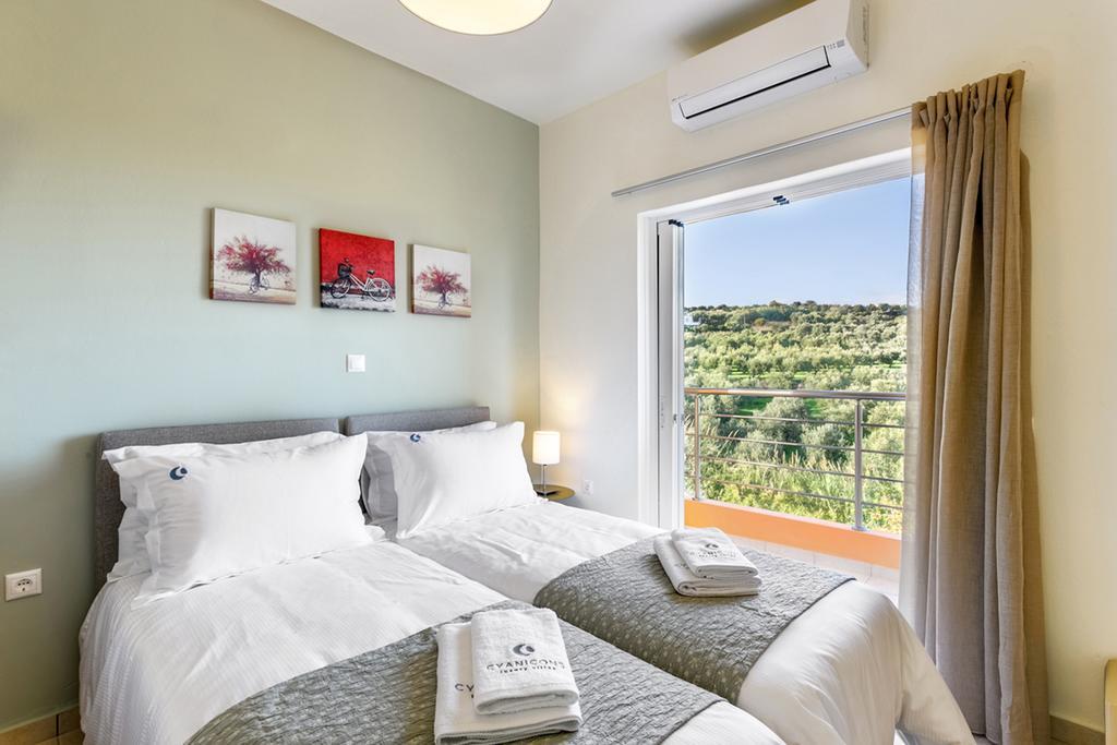 Cyan Icons Villas Kalyves Chania Szoba fotó